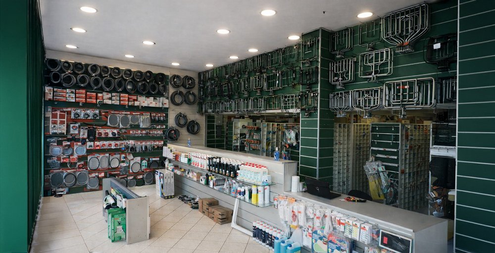 Η Αξία του After-Sales Service: Γιατί τα Ανταλλακτικά είναι η Καρδιά της Σωστής Αγοράς